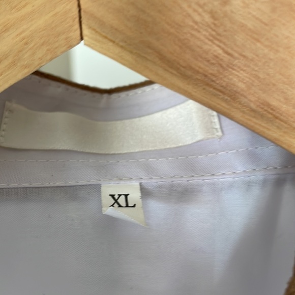 White button down with faux suede trim - Picture 3 of 9